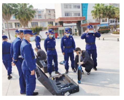 滾塑箱型號(hào):消防救援箱組